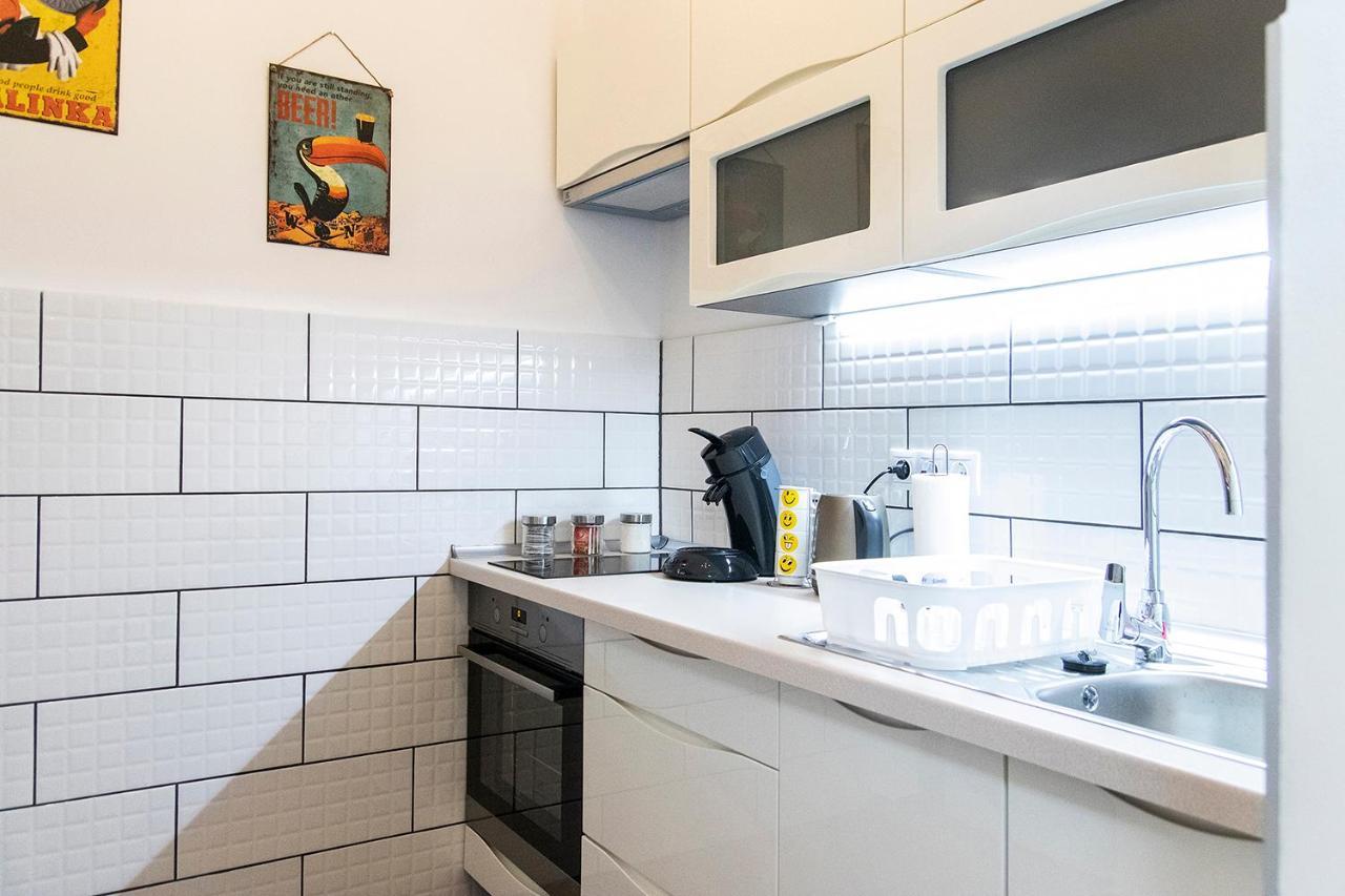 Astoria Tiny Apartment Budapest Exterior photo