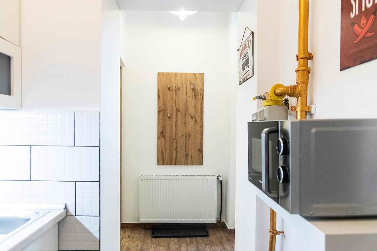 Astoria Tiny Apartment Budapest Exterior photo